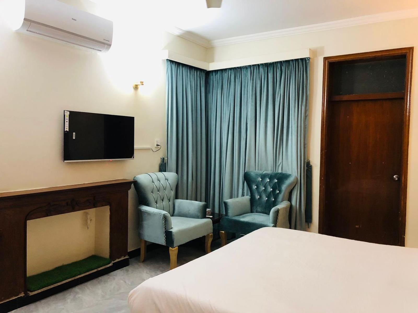 伊斯兰堡 Royal Executive酒店 外观 照片
